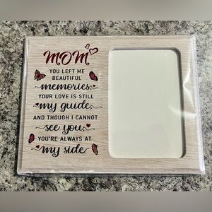 In Remembrance: Mom photo album & candles